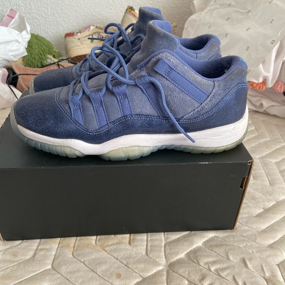 ‼️SOLD‼️ - Picture 2 of 5